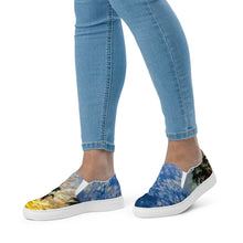 Load image into Gallery viewer, Women’s Boat Harbour Palms Slip-On Canvas Shoes